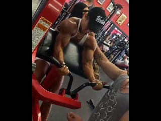 bicep workout for stunning bodybuilder with incredible arms alyssa kiessling