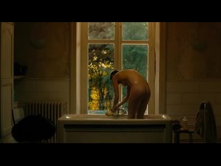 gaspard va au mariage 2017 krista tere takes a bath naked